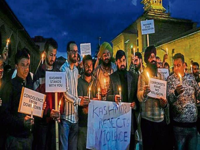 Special Editorial - There should be anger over the attack on tourists, but that anger should not escalate into a religious war | ‘राग’ येऊ द्या, पण आपल्याच पायावर कुऱ्हाड मारू नका; पर्यटनस्थळी जागता पाहारा का नाही? Special Editorial - There should be anger over the attack on tourists, but that anger should not escalate into a religious war | ‘राग’ येऊ द्या, पण आपल्याच पायावर कुऱ्हाड मारू नका; पर्यटनस्थळी जागता पाहारा का नाही?