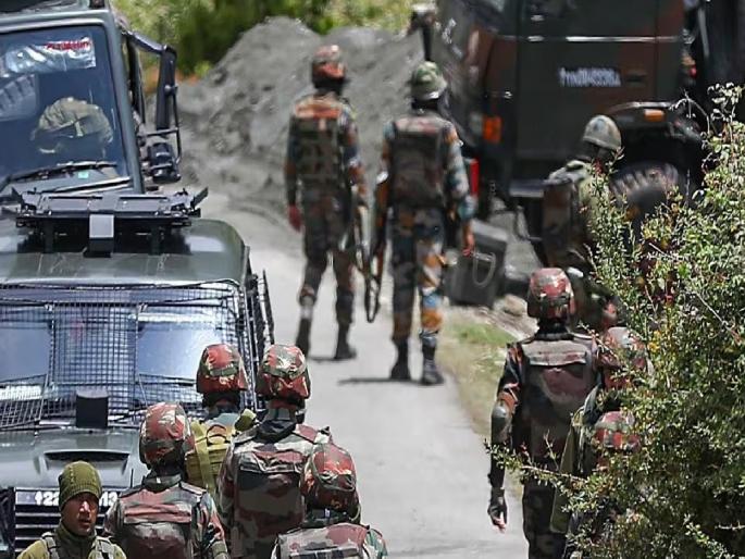 J-K: attempt to enter in india from Jammu and Kashmir's Kupwara; 3 terrorists killed | J-K: जम्मू-काश्मीरच्या कुपवाडामध्ये घुसखोरीचा प्रयत्न; 3 दहशतवाद्यांचा खात्मा J-K: attempt to enter in india from Jammu and Kashmir's Kupwara; 3 terrorists killed | J-K: जम्मू-काश्मीरच्या कुपवाडामध्ये घुसखोरीचा प्रयत्न; 3 दहशतवाद्यांचा खात्मा