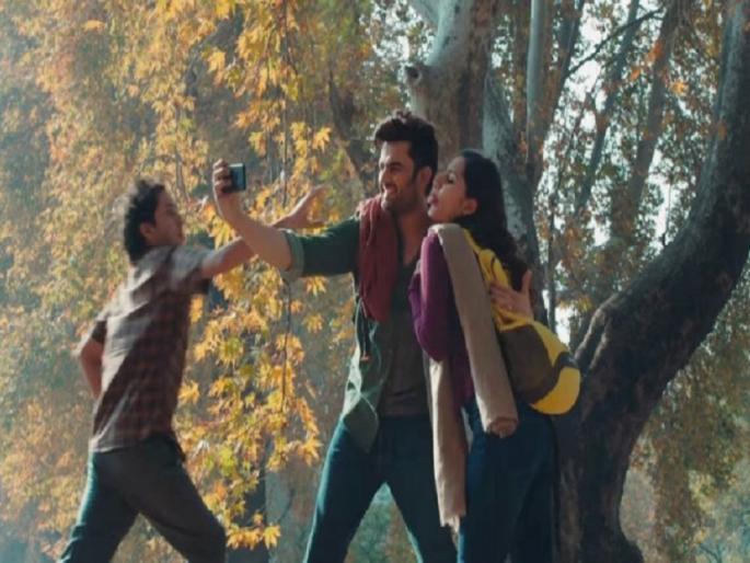 manish paul new dollar ad has come in controversies facing accusations of defaming kashmir | मनीष पॉलच्या या जाहिरातीनेही ओढवून घेतला वाद, काश्मिरींची बदनामी केल्याचा आरोप manish paul new dollar ad has come in controversies facing accusations of defaming kashmir | मनीष पॉलच्या या जाहिरातीनेही ओढवून घेतला वाद, काश्मिरींची बदनामी केल्याचा आरोप