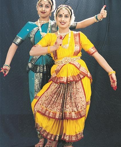 Anthology, Lyrics, Dramatic Experiences | वाद्य, गीत, नृत्याच्या विलोभनीय मिलाफाची अनुभूती  Anthology, Lyrics, Dramatic Experiences | वाद्य, गीत, नृत्याच्या विलोभनीय मिलाफाची अनुभूती