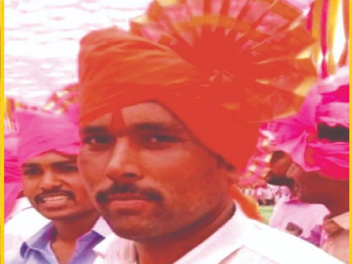 Sangli: A farmer died on the spot due to lightning, incident took place in Ghorpadi | सांगली: वीज कोसळून शेतकऱ्याचा जागीच मृत्यू, घोरपडी येथे घडली दुर्देवी घटना Sangli: A farmer died on the spot due to lightning, incident took place in Ghorpadi | सांगली: वीज कोसळून शेतकऱ्याचा जागीच मृत्यू, घोरपडी येथे घडली दुर्देवी घटना