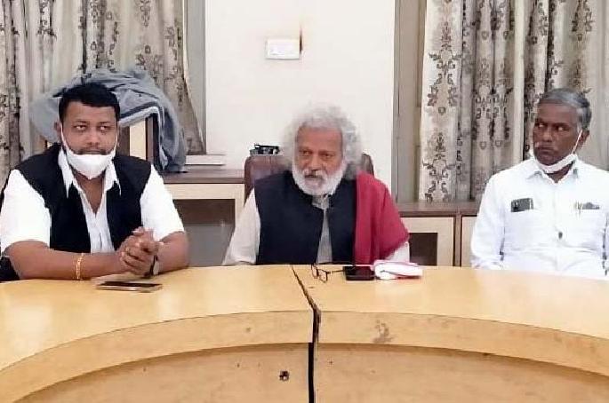 ... then the constituent parties will come out of the Maha Vikas Aghadi; People's Republican Party warning | ...तर महाविकास आघाडीतून घटक पक्ष बाहेर पडतील; पीरिपचा इशारा ... then the constituent parties will come out of the Maha Vikas Aghadi; People's Republican Party warning | ...तर महाविकास आघाडीतून घटक पक्ष बाहेर पडतील; पीरिपचा इशारा