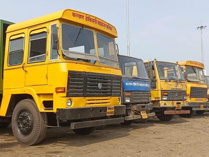 KDMC: Workers' salary check released after MNS shock | KDMC: मनसेच्या दणक्यानंतर निघाला कामगारांच्या पगाराचा चेक KDMC: Workers' salary check released after MNS shock | KDMC: मनसेच्या दणक्यानंतर निघाला कामगारांच्या पगाराचा चेक