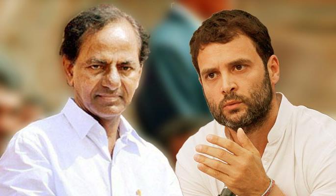 12 MLAs gives Letter to merge Congress Legislature Party in TRS | तेलंगणात काँग्रेसला धक्का; 12 आमदारांचे टीआरएसमध्ये विलिनीकरणासाठी पत्र 12 MLAs gives Letter to merge Congress Legislature Party in TRS | तेलंगणात काँग्रेसला धक्का; 12 आमदारांचे टीआरएसमध्ये विलिनीकरणासाठी पत्र