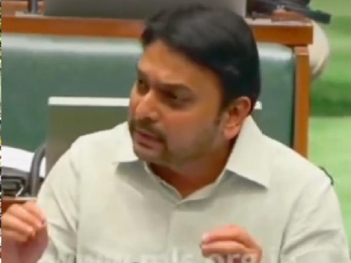 Misgivings about Sangli while allocating funds, Attack of MLA Vishwajit Kadam | निधीची तरतूद करताना सांगलीबाबत दुजाभाव, आमदार विश्वजित कदम यांचा हल्लाबोल Misgivings about Sangli while allocating funds, Attack of MLA Vishwajit Kadam | निधीची तरतूद करताना सांगलीबाबत दुजाभाव, आमदार विश्वजित कदम यांचा हल्लाबोल