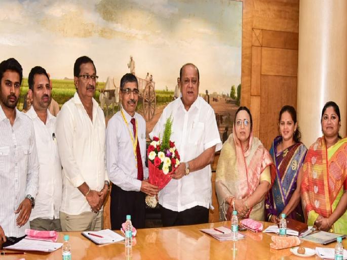 CEO of Kolhapur District Bank A. B. Mane Rajya Bank Chief General Manager | कोल्हापूर जिल्हा बँकेचे ‘सीईओ’ ए. बी. माने राज्य बँकेचे मुख्य सरव्यवस्थापक, रिझर्व्ह बँकेची शिफारस CEO of Kolhapur District Bank A. B. Mane Rajya Bank Chief General Manager | कोल्हापूर जिल्हा बँकेचे ‘सीईओ’ ए. बी. माने राज्य बँकेचे मुख्य सरव्यवस्थापक, रिझर्व्ह बँकेची शिफारस