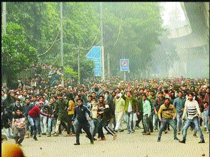 Central universities brainstorm on disciplining students; Participated by Jamia, JNU, BHU | विद्यार्थ्यांना शिस्त लावण्यावर केंद्रीय विद्यापीठांचे मंथन; जमिया, जेएनयू, बीएचयू यांनी घेतला सहभाग Central universities brainstorm on disciplining students; Participated by Jamia, JNU, BHU | विद्यार्थ्यांना शिस्त लावण्यावर केंद्रीय विद्यापीठांचे मंथन; जमिया, जेएनयू, बीएचयू यांनी घेतला सहभाग