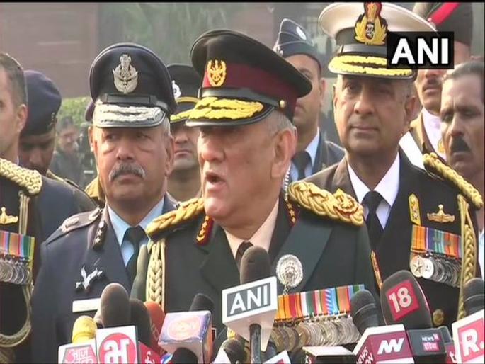 All the three services will work as a team- Chief of Defence Staff General Bipin Rawat | लष्कराच्या तिन्ही दलांमध्ये समन्वय ठेवण्याची जबाबदारी- बिपीन रावत All the three services will work as a team- Chief of Defence Staff General Bipin Rawat | लष्कराच्या तिन्ही दलांमध्ये समन्वय ठेवण्याची जबाबदारी- बिपीन रावत