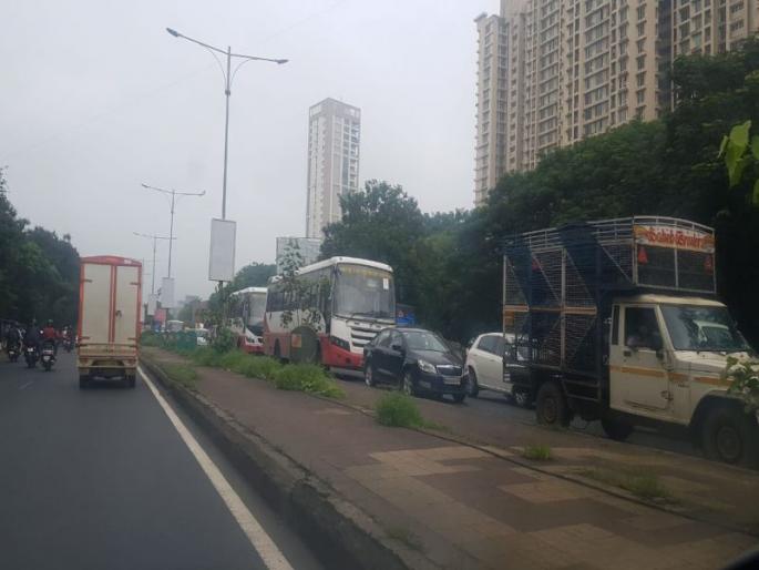 Traffic jam on Bhiwandi bypass road; The condition of the passengers | भिवंडी बायपास रोडवर वाहतूक कोंडी; प्रवाशांचे हाल Traffic jam on Bhiwandi bypass road; The condition of the passengers | भिवंडी बायपास रोडवर वाहतूक कोंडी; प्रवाशांचे हाल