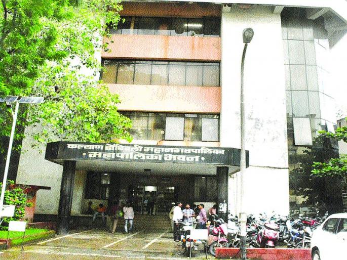 Kalyan-Dombivali works 'break'; The government postponed the work for not giving the mandate | कल्याण-डोंबिवलीतील कामांना ‘ब्रेक’; कार्यादेश न दिल्याने कामे सरकारकडून स्थगित Kalyan-Dombivali works 'break'; The government postponed the work for not giving the mandate | कल्याण-डोंबिवलीतील कामांना ‘ब्रेक’; कार्यादेश न दिल्याने कामे सरकारकडून स्थगित