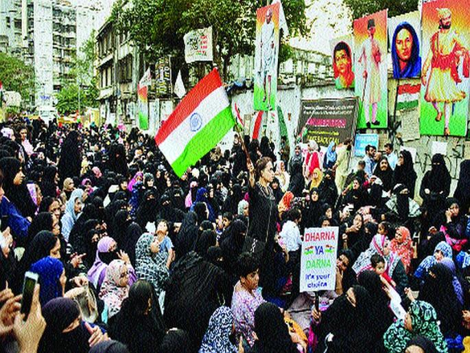 The government has to listen to the protesters - Tushar Gandhi | सरकारला आंदोलकांचे ऐकावेच लागेल- तुषार गांधी The government has to listen to the protesters - Tushar Gandhi | सरकारला आंदोलकांचे ऐकावेच लागेल- तुषार गांधी