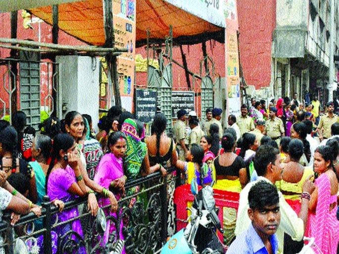 The questions in the KDMC, water from 27 villages remained for three years | पाण्यासाठी केडीएमसीवर धडक, २७ गावांमधील प्रश्न तीन वर्षे कायम