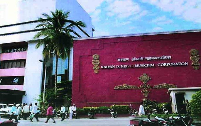 K DMC Commissioner ran for Raigad residents | रायगडवासीयांसाठी धावले के डीएमसीचे आयुक्त