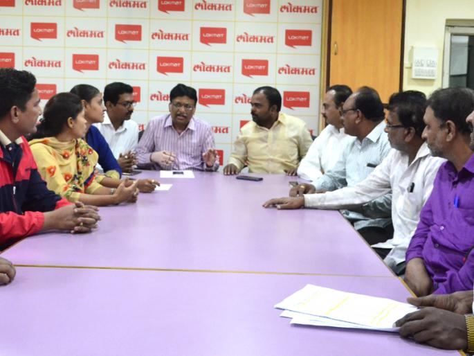 Lokmat ideology; Consumers told cable operators, 'What is our puncture today? Who hit? | लोकमत विचारमंथन ; केबल आॅपरेटर्सना ग्राहकांनी सुनावलं, ‘आजच आमचा पुळका का ? फटका कुणाला ? Lokmat ideology; Consumers told cable operators, 'What is our puncture today? Who hit? | लोकमत विचारमंथन ; केबल आॅपरेटर्सना ग्राहकांनी सुनावलं, ‘आजच आमचा पुळका का ? फटका कुणाला ?