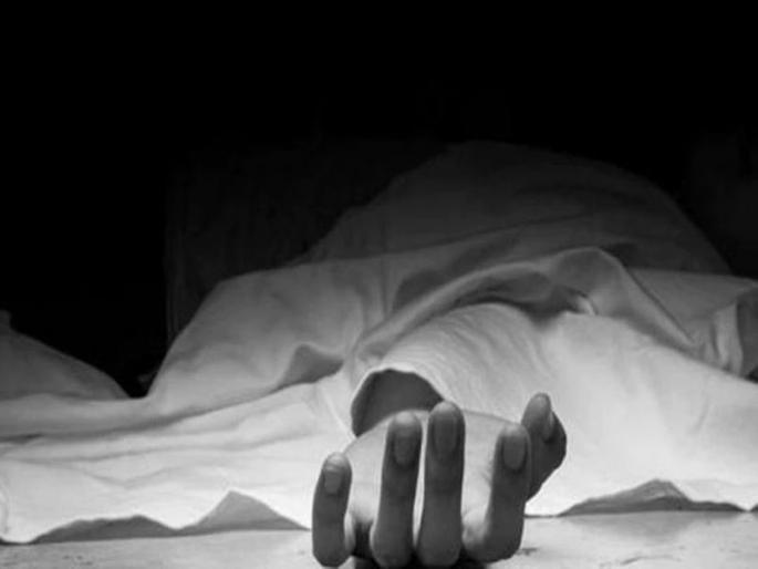 A 29-year-old doctor commits suicide at KEM Hospital in Mumbai | केईएम रुग्णालयात २९ वर्षीय डॉक्टरची आत्महत्या A 29-year-old doctor commits suicide at KEM Hospital in Mumbai | केईएम रुग्णालयात २९ वर्षीय डॉक्टरची आत्महत्या