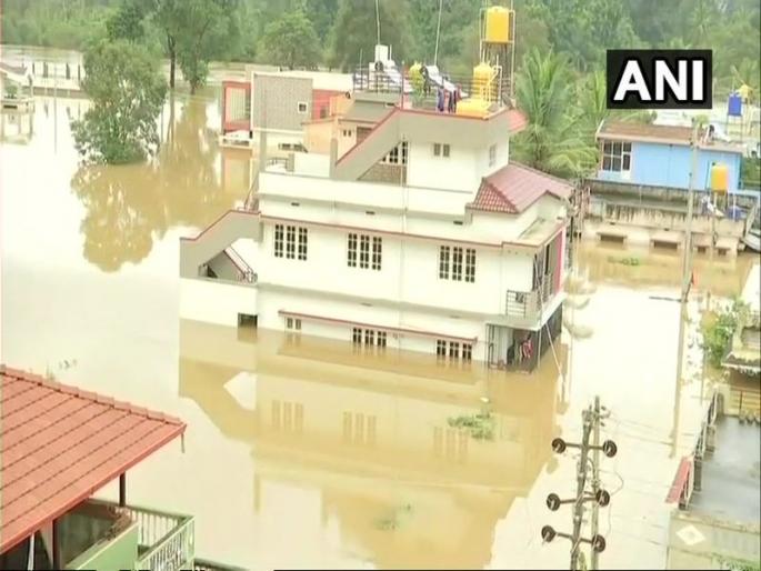 Kerala Floods death toll in floods and landslides in kerala to 106 | Kerala Floods: एका दिवसात पावसाचे तब्बल 106 बळी Kerala Floods death toll in floods and landslides in kerala to 106 | Kerala Floods: एका दिवसात पावसाचे तब्बल 106 बळी