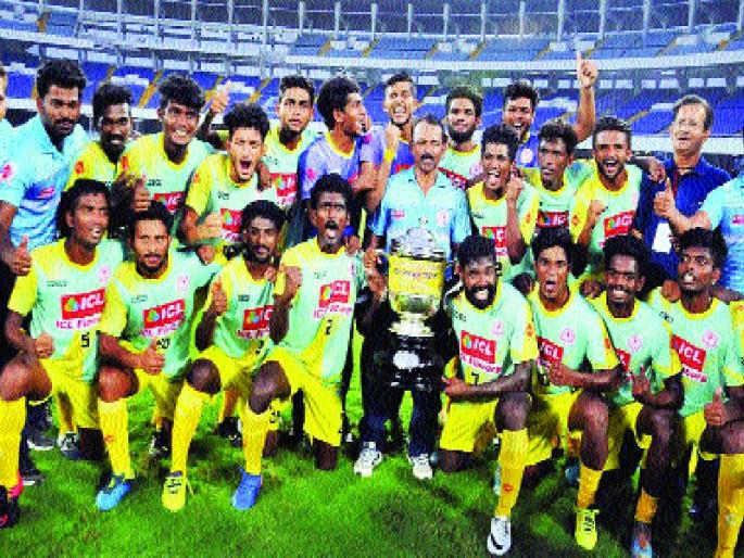 Kerala champion In Santosh Trophy | संतोष ट्रॉफीत केरळ चॅम्पियन, पेनल्टी शूटआऊटमध्ये बाजी Kerala champion In Santosh Trophy | संतोष ट्रॉफीत केरळ चॅम्पियन, पेनल्टी शूटआऊटमध्ये बाजी