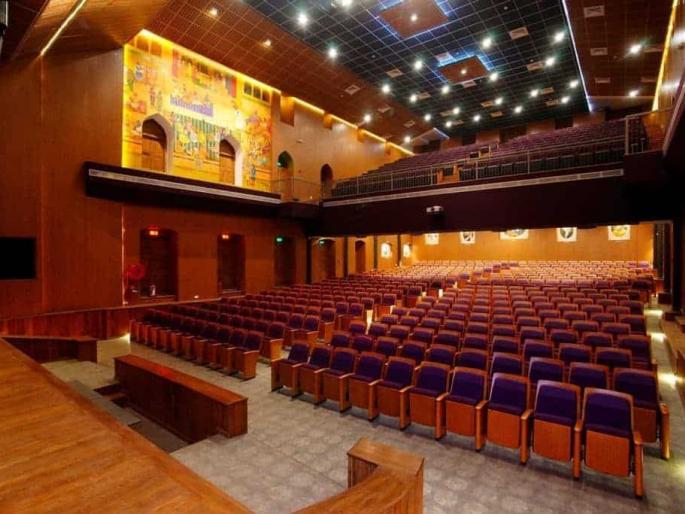 Kolhapur: There is no fare hike for Keshavrao Natyagrahaha, relief for theatrical institutions | कोल्हापूर : केशवराव नाट्यगृहासाठी एक रुपयाही भाडेवाढ नाही.., नाट्यसंस्थांना दिलासा Kolhapur: There is no fare hike for Keshavrao Natyagrahaha, relief for theatrical institutions | कोल्हापूर : केशवराव नाट्यगृहासाठी एक रुपयाही भाडेवाढ नाही.., नाट्यसंस्थांना दिलासा