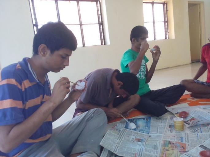 Keshavsramraman Seva Sanstha got the initiative of 12 mentally retarded children in Jalgaon | जळगावात 12 मतिमंदांना मिळाला आजन्म आश्रय, केशवस्मृती सेवा संस्थेचा उपक्रम Keshavsramraman Seva Sanstha got the initiative of 12 mentally retarded children in Jalgaon | जळगावात 12 मतिमंदांना मिळाला आजन्म आश्रय, केशवस्मृती सेवा संस्थेचा उपक्रम