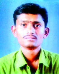 Three farmers suicides in two days | दोन दिवसांत तीन शेतकर्यांच्या आत्महत्या Three farmers suicides in two days | दोन दिवसांत तीन शेतकर्यांच्या आत्महत्या