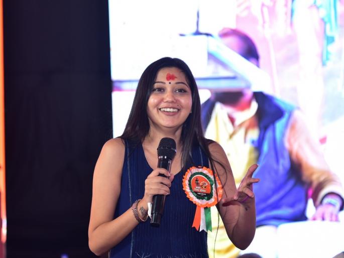 A case has finally been filed against Actress Ketaki Chitale and the program organizer in the case of controversial statement in Parali | वादग्रस्त वक्तव्य प्रकरणी अखेर केतकी चितळे अन् कार्यक्रम संयोजकावर गुन्हा दाखल A case has finally been filed against Actress Ketaki Chitale and the program organizer in the case of controversial statement in Parali | वादग्रस्त वक्तव्य प्रकरणी अखेर केतकी चितळे अन् कार्यक्रम संयोजकावर गुन्हा दाखल