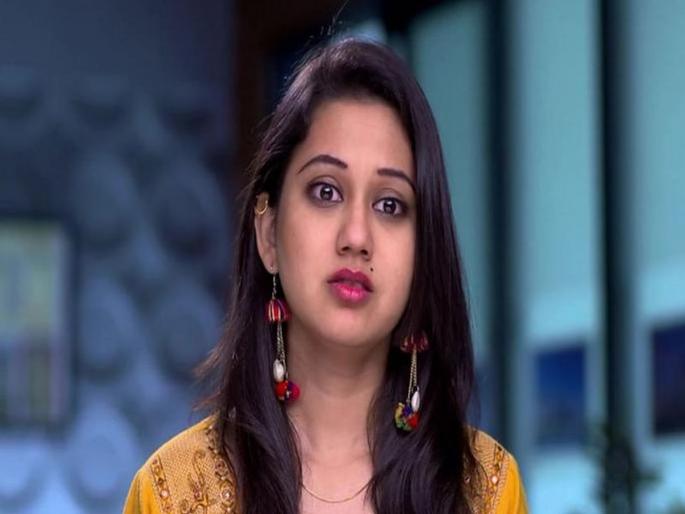 "Will not speaking Marathi hurt the language?", Controversial statement by actress Ketki Chitale | "ते मराठीत न बोलल्याने भाषेला भोकं पडणार का?’’, अभिनेत्री केतकी चितळेचं वादग्रस्त विधान