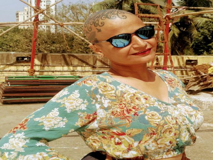 Women's 'bald' is unacceptable to society: Ketaki Jani | बाईचे ‘टक्कल’ समाजाला न पचणारे : केतकी जानी Women's 'bald' is unacceptable to society: Ketaki Jani | बाईचे ‘टक्कल’ समाजाला न पचणारे : केतकी जानी