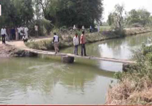 Shocking; Two brothers drowned in a field | धक्कादायक; दोन सख्ख्या भावांचा शेततळ्यात बुडून मृत्यू Shocking; Two brothers drowned in a field | धक्कादायक; दोन सख्ख्या भावांचा शेततळ्यात बुडून मृत्यू