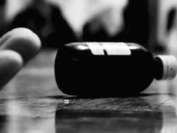 There is no road to go to the farm, Farmer committed suicide | शेतात जाण्याकरिता रस्ता मिळेना; शेतकऱ्याचा आत्मघात There is no road to go to the farm, Farmer committed suicide | शेतात जाण्याकरिता रस्ता मिळेना; शेतकऱ्याचा आत्मघात