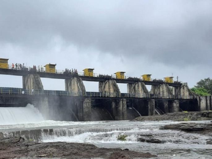 Citizens should be careful! Possibility of release of water from Khadakwasla dam | नागरिकांनो काळजी घ्या! खडकवासला धरणातून पाणी सोडण्याची शक्यता Citizens should be careful! Possibility of release of water from Khadakwasla dam | नागरिकांनो काळजी घ्या! खडकवासला धरणातून पाणी सोडण्याची शक्यता