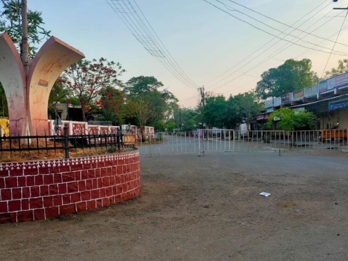 Khamgaon's 'Khel Ka Maidan' premises included in cluster containment zone! | खामगावातील ‘खेल का मैदान’ ्रपरिसराचा क्लस्टर कंटेन्मेटझोनमध्ये समावेश! Khamgaon's 'Khel Ka Maidan' premises included in cluster containment zone! | खामगावातील ‘खेल का मैदान’ ्रपरिसराचा क्लस्टर कंटेन्मेटझोनमध्ये समावेश!