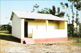 In Khamgaon taluka the work of the house was stopped due to lack of sand | खामगाव तालुक्यात रेतीअभावी घरकुलाचे काम थांबले In Khamgaon taluka the work of the house was stopped due to lack of sand | खामगाव तालुक्यात रेतीअभावी घरकुलाचे काम थांबले