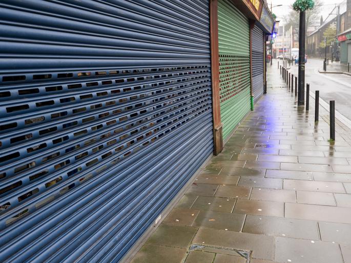 Wedding ceremonies allowed; Necessary shops, however, are closed | लग्न सोहळ्यांना परवानगी; आवश्यक साहित्याची दुकाने मात्र बंद Wedding ceremonies allowed; Necessary shops, however, are closed | लग्न सोहळ्यांना परवानगी; आवश्यक साहित्याची दुकाने मात्र बंद