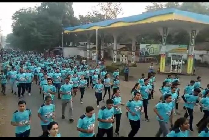 Winner of Dinkar Mahale, Ashwini Katole Khandesh Run | दिनकर महाले, अ़श्विनी काटोले खान्देश रनचे विजेता Winner of Dinkar Mahale, Ashwini Katole Khandesh Run | दिनकर महाले, अ़श्विनी काटोले खान्देश रनचे विजेता