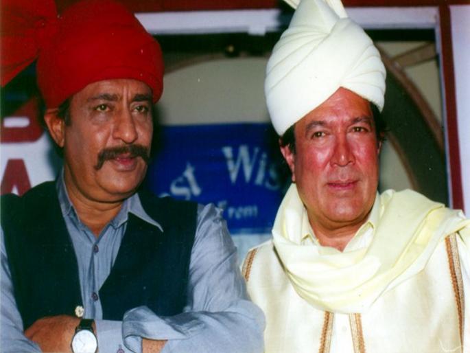 Rajesh khanna and Ranjeet had a fight due to simple kapadia | या कारणामुळे राजेश खन्ना आणि रंजीत यांचे झाले होते भांडण Rajesh khanna and Ranjeet had a fight due to simple kapadia | या कारणामुळे राजेश खन्ना आणि रंजीत यांचे झाले होते भांडण