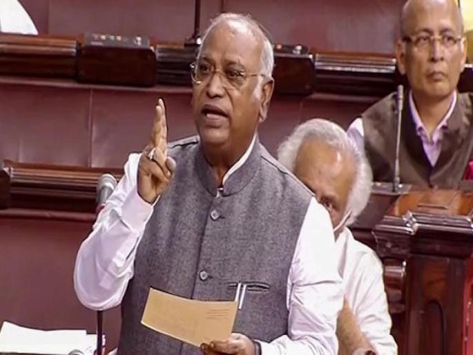 Mallikarjun Kharge on Parliament Session : 'Government does not want truth', Mallikarjun Kharge angry as parts of his speech removed | 'सरकारला सत्य सहन होत नाही', भाषणातील काही भाग काढून टाकल्याने मल्लिकार्जुन खर्गे संतापले Mallikarjun Kharge on Parliament Session : 'Government does not want truth', Mallikarjun Kharge angry as parts of his speech removed | 'सरकारला सत्य सहन होत नाही', भाषणातील काही भाग काढून टाकल्याने मल्लिकार्जुन खर्गे संतापले