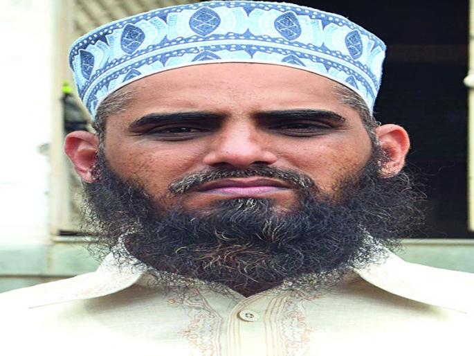 Muslims will vote without any rumors, greed: City-e-Khatib | कुठल्याही अफवा, आमीषाला बळी न पडता मुस्लीमांनी मतदान करावे : शहर-ए-खतीब Muslims will vote without any rumors, greed: City-e-Khatib | कुठल्याही अफवा, आमीषाला बळी न पडता मुस्लीमांनी मतदान करावे : शहर-ए-खतीब