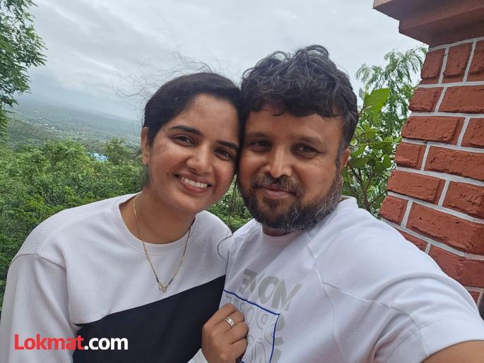 A young woman was kidnapped by her family for having an inter-caste marriage in Khed, now her father has made serious allegations against Vishwanath Gosavi | खेड प्रेम प्रकरण: "मठाच्या नावाखाली अनेक..."; प्राजक्ताच्या वडिलांचे विश्वनाथ गोसावीवर गंभीर आरोप