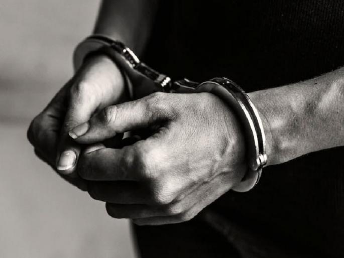 khed police smiled at those who created terror by showing their prowess | Pune Crime | कोयता दाखवून दहशत निर्माण करणाऱ्यांच्या खेड पोलिसांनी आवळल्या मुसक्या khed police smiled at those who created terror by showing their prowess | Pune Crime | कोयता दाखवून दहशत निर्माण करणाऱ्यांच्या खेड पोलिसांनी आवळल्या मुसक्या