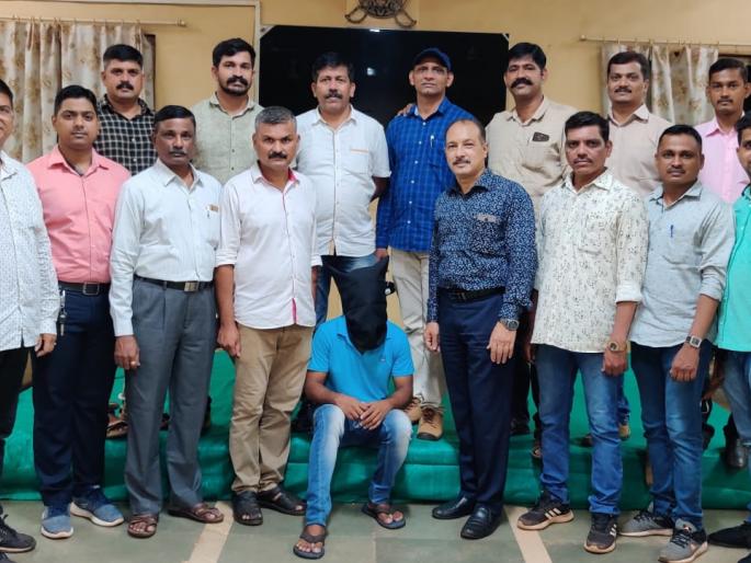 Accused in Khedshi murder case arrested after one year | खेडशी येथील खून प्रकरणातील आरोपीला एक वर्षाने अटक Accused in Khedshi murder case arrested after one year | खेडशी येथील खून प्रकरणातील आरोपीला एक वर्षाने अटक