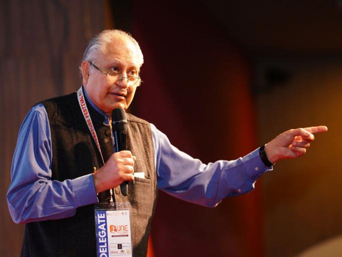 400 percent increase in depression in children! Teach children to digest failure, says Shiv Kher | मुलांच्या नैराश्यात होतीये ४०० टक्के वाढ! मुलांना अपयश पचवायला शिकवा, शिव खेरांचे मत 400 percent increase in depression in children! Teach children to digest failure, says Shiv Kher | मुलांच्या नैराश्यात होतीये ४०० टक्के वाढ! मुलांना अपयश पचवायला शिकवा, शिव खेरांचे मत