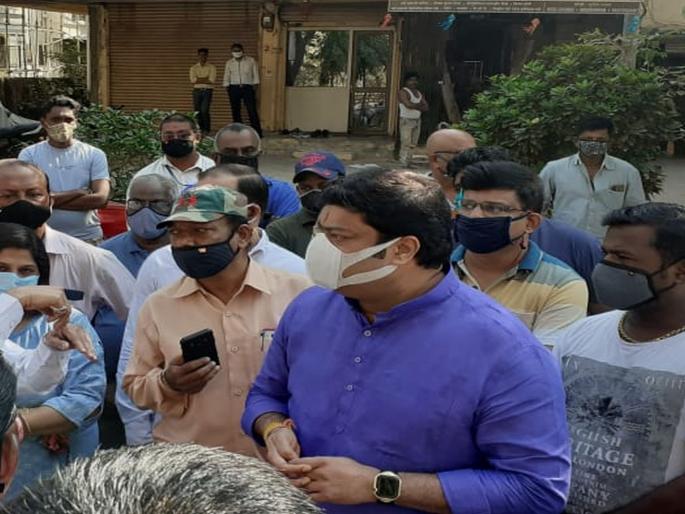 Don't pay corporation tax unless there is a road; MNS MLAs advise residents | जोपर्यंत रस्ता नाही तोपर्यंत मनपाचा टॅक्स भरू नका; मनसे आमदारांचा रहिवाशांना सल्ला Don't pay corporation tax unless there is a road; MNS MLAs advise residents | जोपर्यंत रस्ता नाही तोपर्यंत मनपाचा टॅक्स भरू नका; मनसे आमदारांचा रहिवाशांना सल्ला