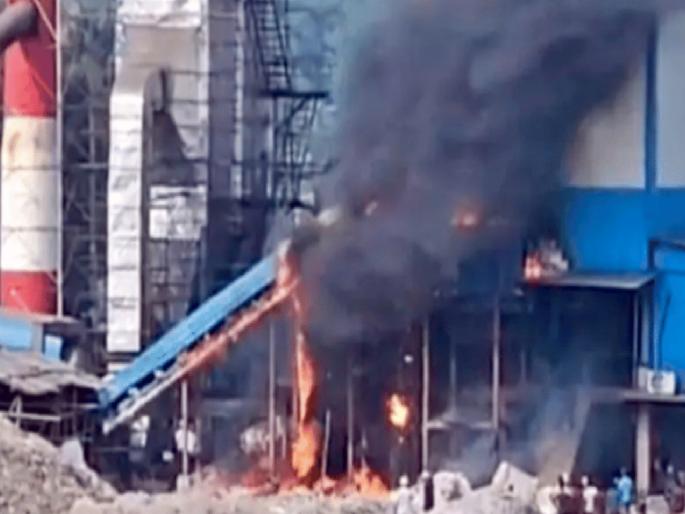 Fire breaks out at 3M Paper Mill Company in Kherdi Ratnagiri exact cause of fire still unclear | Ratnagiri: खेर्डीतील थ्री एम पेपर मिल कंपनीत आग, आगीचे नेमके कारण अद्याप अस्पष्ट 