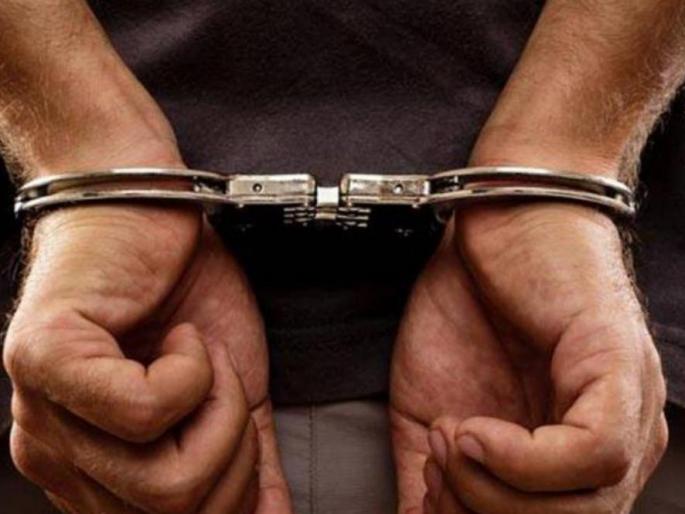 Police seize 10 trucks carrying tampo - hiding people in Mira Bhayander | मीरा भाईंदरमध्ये पोलीसांनी २५० लोकांना लपवूनन नेणारे १० ट्रक - टॅम्पो पकडले Police seize 10 trucks carrying tampo - hiding people in Mira Bhayander | मीरा भाईंदरमध्ये पोलीसांनी २५० लोकांना लपवूनन नेणारे १० ट्रक - टॅम्पो पकडले