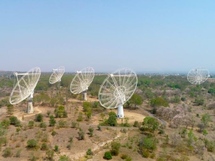 In the future, the puzzle of the creation of the universe may be solved; Major share of GMRT of Pune | भविष्यात ब्रम्हांड निर्मितीचे कोडे उलगडू शकते; पुण्याच्या जीएमआरटीचा मोठा वाटा In the future, the puzzle of the creation of the universe may be solved; Major share of GMRT of Pune | भविष्यात ब्रम्हांड निर्मितीचे कोडे उलगडू शकते; पुण्याच्या जीएमआरटीचा मोठा वाटा