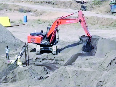 Forest department also with revenue rectified | महसूलसह वन विभागही सतर्क Forest department also with revenue rectified | महसूलसह वन विभागही सतर्क