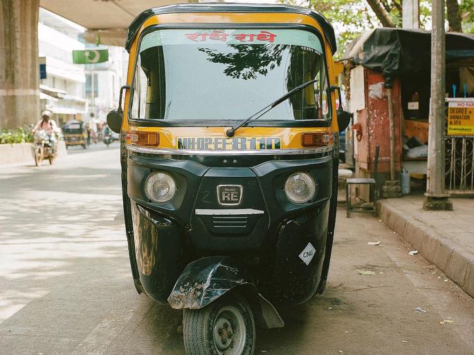 Resolved the issue of rickshaw boundary in MMR area | एमएमआर क्षेत्रात रिक्षांच्या हद्दीचा प्रश्न निकाली Resolved the issue of rickshaw boundary in MMR area | एमएमआर क्षेत्रात रिक्षांच्या हद्दीचा प्रश्न निकाली