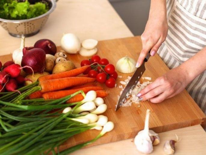 pimpari-chinchwad news headache of unauthorized cloud kitchen in residential societies; residents suffer | रहिवासी सोसायट्यांमध्ये अनधिकृत ‘क्लाऊड किचन’ची डोकेदुखी;रहिवाशांना त्रास  pimpari-chinchwad news headache of unauthorized cloud kitchen in residential societies; residents suffer | रहिवासी सोसायट्यांमध्ये अनधिकृत ‘क्लाऊड किचन’ची डोकेदुखी;रहिवाशांना त्रास