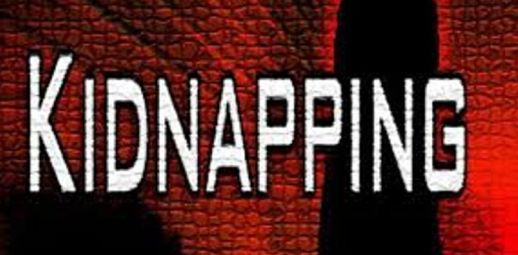  In Muktinagar, a married man got caught in Surat with his loyalty to his job | मुक्ताईनगरातून विवाहितेस नोकरीचे आमिष दाखवून सुरतेत पळविले