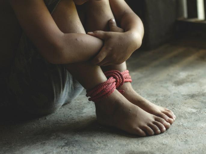 Not married to me but to your family Kidnapping of a school girl out of one sided love | 'माझ्याशी लग्न केले नाही तर तुझ्या कुटुंबियांना...' एकतर्फी प्रेमातून शाळकरी मुलीचे अपहरण Not married to me but to your family Kidnapping of a school girl out of one sided love | 'माझ्याशी लग्न केले नाही तर तुझ्या कुटुंबियांना...' एकतर्फी प्रेमातून शाळकरी मुलीचे अपहरण